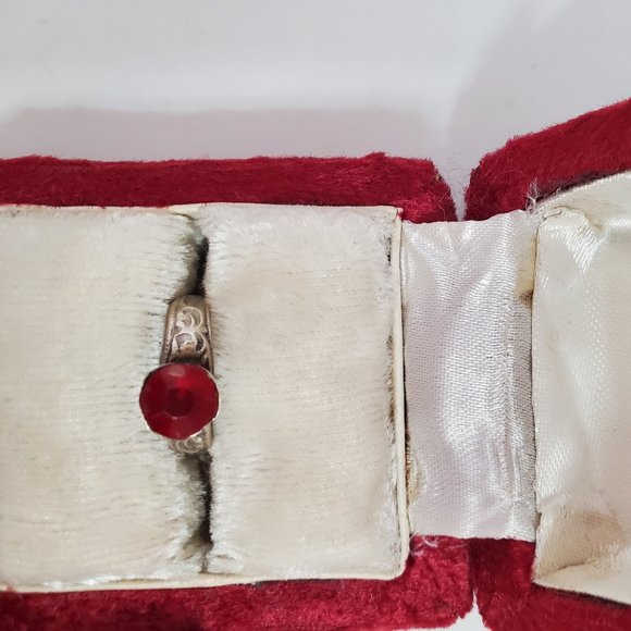 Red rupee medieval ring - Picture 7 of 10